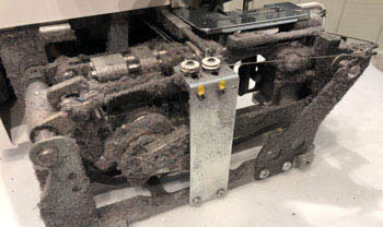 Støv i overlock-maskiner